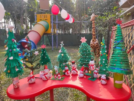 Planter Stand with Pots